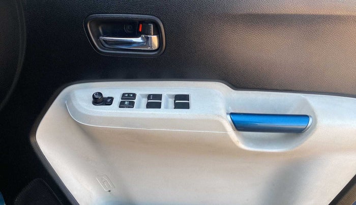 2017 Maruti IGNIS ZETA 1.2 AMT, Petrol, Automatic, 40,103 km, Driver Side Door Panels Control