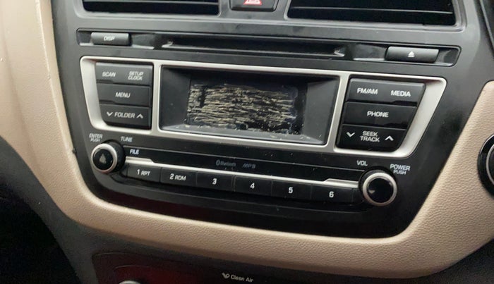 2015 Hyundai Elite i20 SPORTZ 1.2 (O), Petrol, Manual, 55,187 km, Infotainment system - Display is damaged