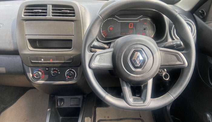 2022 Renault Kwid RXL 1.0, Petrol, Manual, 7,259 km, Steering Wheel Close Up