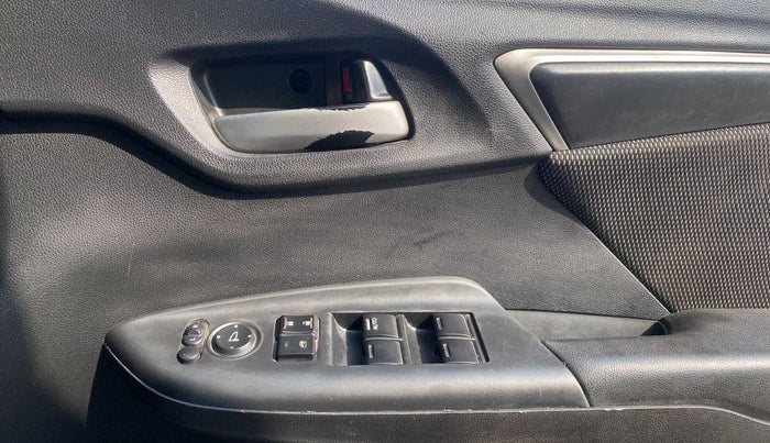 2017 Honda WR-V 1.2L I-VTEC VX MT, Petrol, Manual, 58,035 km, Driver Side Door Panels Control