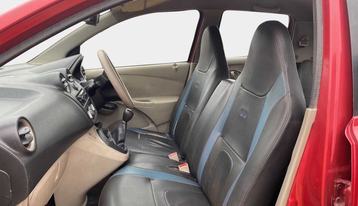 2017 Datsun Go T, Petrol, Manual, 45,671 km, Right Side Front Door Cabin