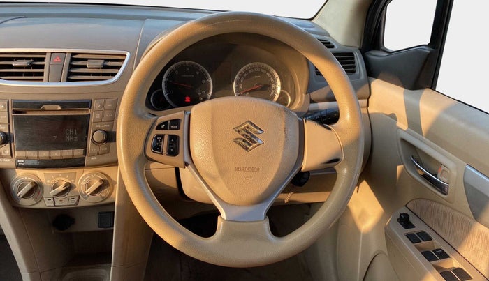 2015 Maruti Ertiga ZDI, Diesel, Manual, 95,465 km, Steering Wheel Close Up