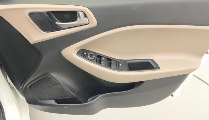 2019 Hyundai Elite i20 ASTA 1.4 CRDI (O), Diesel, Manual, 53,487 km, Driver Side Door Panels Control