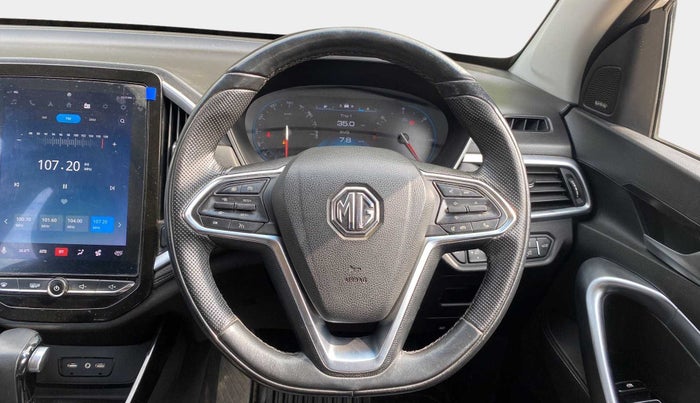 2019 MG HECTOR SHARP 1.5 DCT PETROL, Petrol, Automatic, 38,147 km, Steering Wheel Close Up