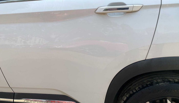 2019 MG HECTOR SHARP 1.5 DCT PETROL, Petrol, Automatic, 38,147 km, Rear left door - Slightly dented