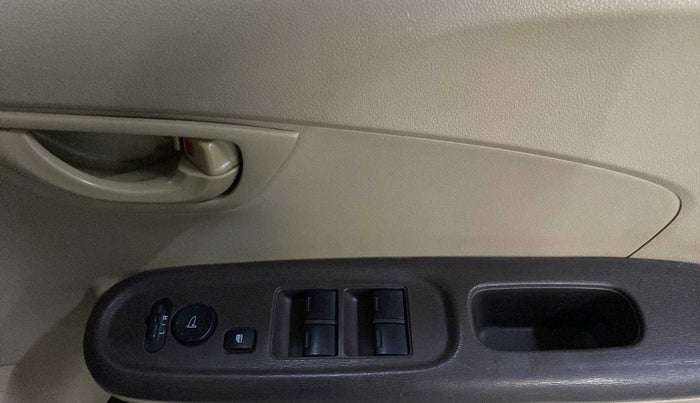 2014 Honda Brio S MT, Petrol, Manual, 63,894 km, Driver Side Door Panels Control