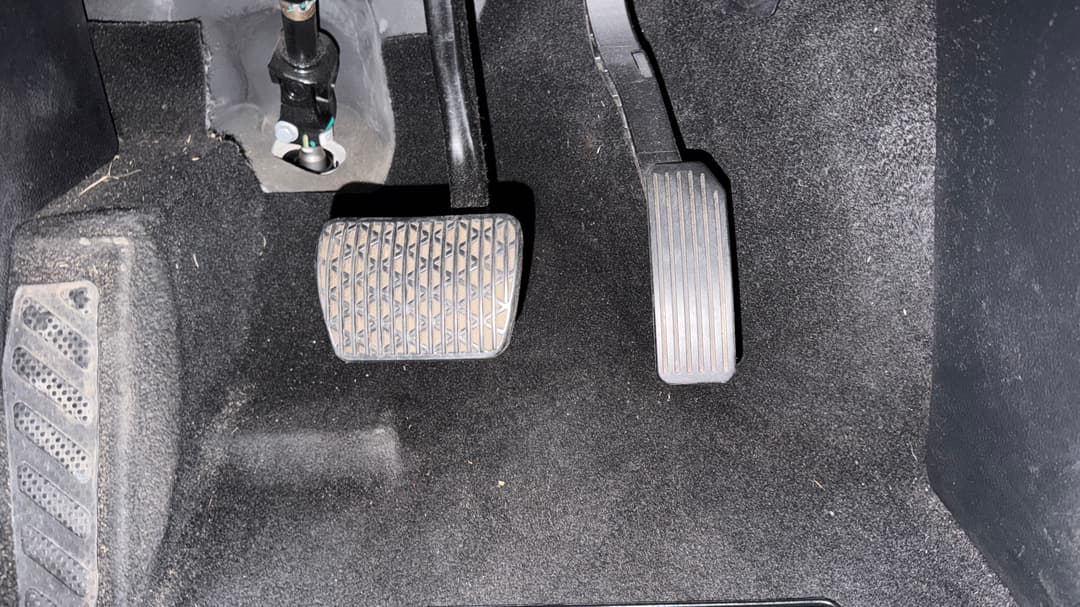 2021 MG HS Core, Automatic, 106114 km, Pedals and Footmat