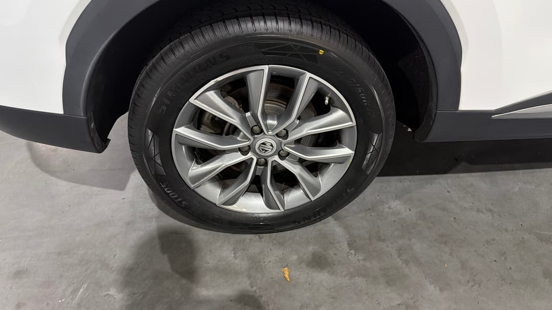 2021 MG HS Core, Automatic, 106114 km, Right Rear Wheel