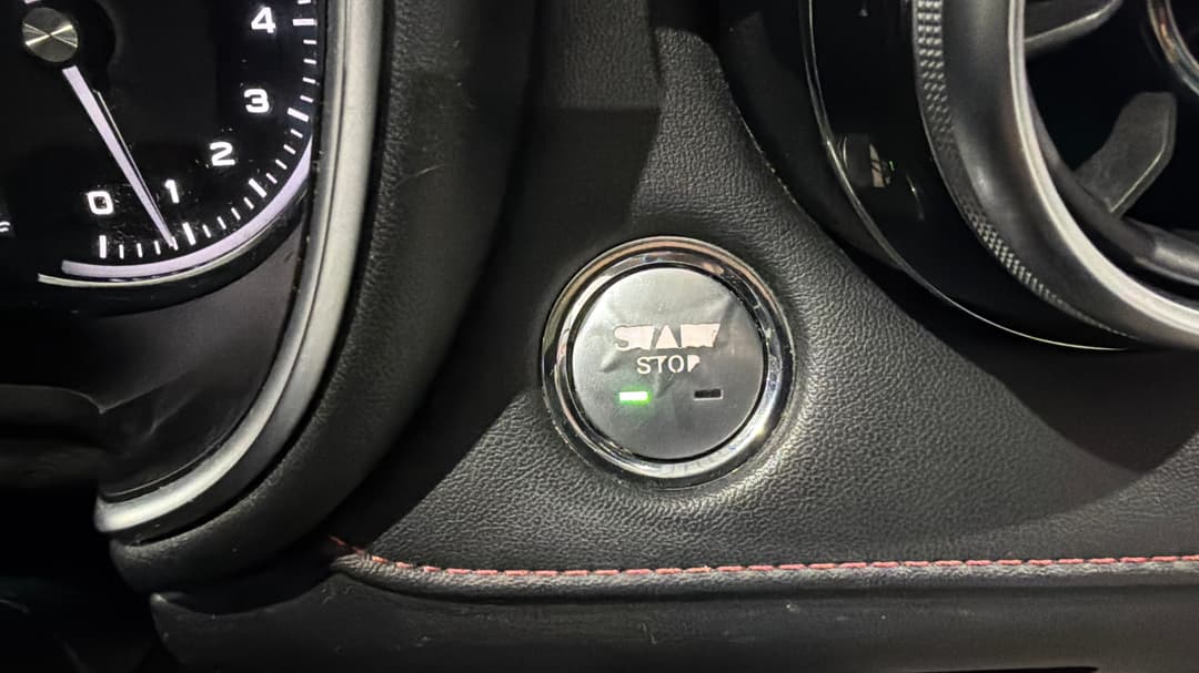 2021 MG HS Core, Automatic, 106114 km, Dashboard Scratch