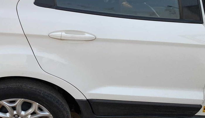 2016 Ford Ecosport TITANIUM 1.5L PETROL AT, Petrol, Automatic, 94,230 km, Right rear door - Minor scratches