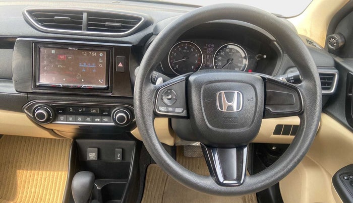 2018 Honda Amaze 1.2L I-VTEC V CVT, Petrol, Automatic, 15,748 km, Steering wheel - Sound system control not functional