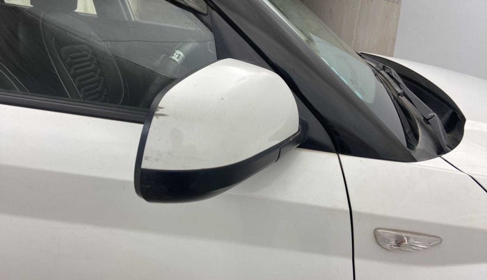 2019 Hyundai VENUE S 1.2, Petrol, Manual, 55,280 km, Right rear-view mirror - Minor scratches