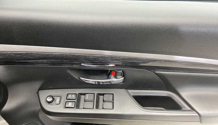 2019 Maruti XL6 ALPHA AT, Petrol, Automatic, 19,696 km, Driver Side Door Panels Control