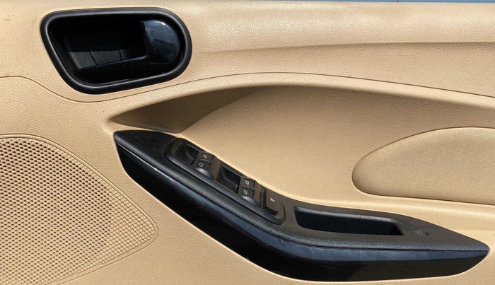 2020 Ford Figo Aspire TITANIUM 1.2 PETROL, Petrol, Manual, 35,970 km, Driver Side Door Panels Control