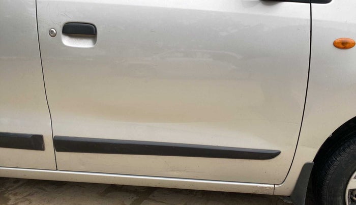 2015 Maruti Wagon R 1.0 LXI CNG, CNG, Manual, 63,005 km, Driver-side door - Slightly dented