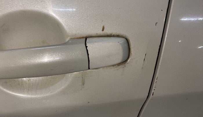 2016 Maruti Celerio ZXI AMT, Petrol, Automatic, 43,324 km, Front passenger door - Slightly dented
