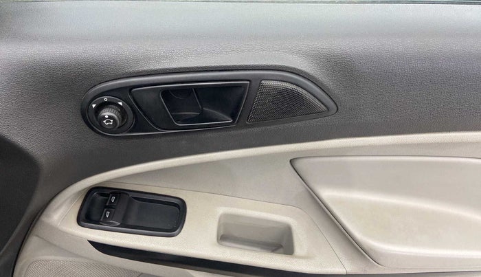 2017 Ford Ecosport AMBIENTE 1.5L PETROL, Petrol, Manual, 55,162 km, Driver Side Door Panels Control