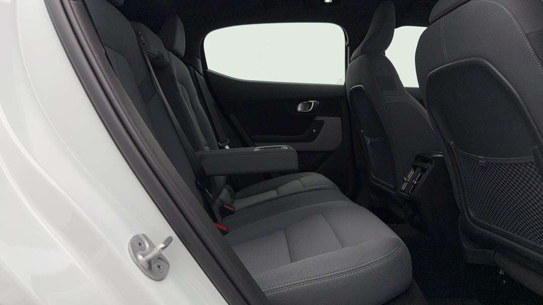 2022 Polestar 2 Long Range Dual Motor 78kwh, Automatic, 73613 km, Right Side Rear Door Cabin View