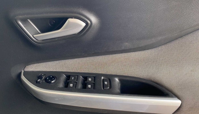 2021 Nissan MAGNITE XL, Petrol, Manual, 4,847 km, Driver Side Door Panels Control