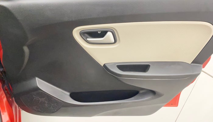 2019 Maruti Alto VXI, Petrol, Manual, 24,657 km, Driver Side Door Panels Control