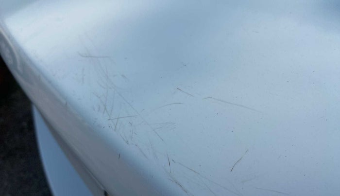 2019 Hyundai Verna 1.6 VTVT SX + AT, Petrol, Automatic, 28,890 km, Dicky (Boot door) - Minor scratches