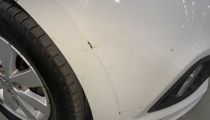 2015 Hyundai Xcent S (O) 1.2, Petrol, Manual, 53,795 km, Front bumper - Minor scratches