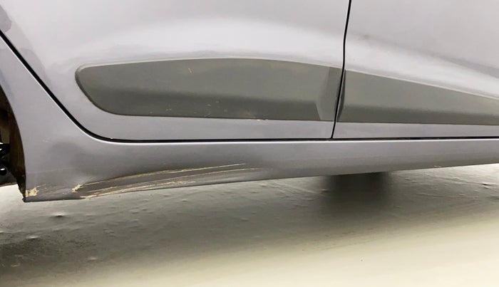 2015 Hyundai Grand i10 ASTA AT 1.2 KAPPA VTVT, Petrol, Automatic, 30,800 km, Right running board - Slightly dented