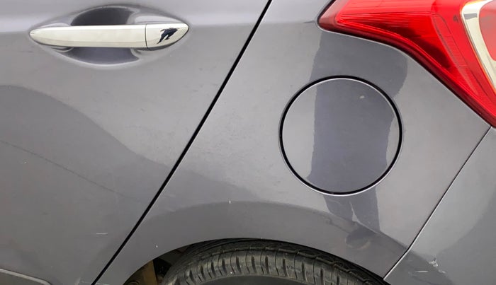 2015 Hyundai Grand i10 ASTA AT 1.2 KAPPA VTVT, Petrol, Automatic, 30,800 km, Left quarter panel - Slightly dented