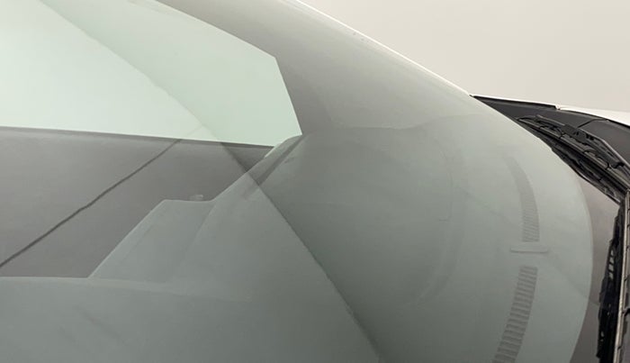 2017 Honda BR-V 1.5L I- DTEC E, Diesel, Manual, 78,332 km, Front windshield - Minor spot on windshield