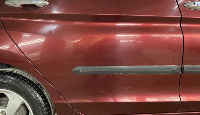 2016 Honda City 1.5L I-VTEC V MT, Petrol, Manual, 48,894 km, Right rear door - Minor scratches