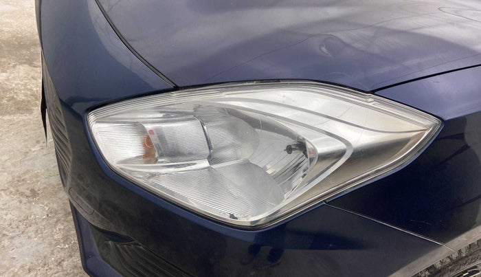 2018 Maruti Swift VXI, Petrol, Manual, 62,633 km, Left headlight - Clamp has minor damage