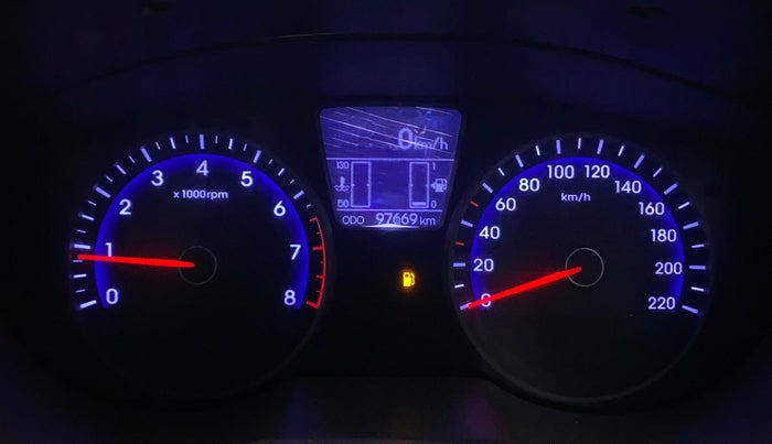 2013 Hyundai i20 ASTA 1.2, Petrol, Manual, 97,669 km, Odometer Image