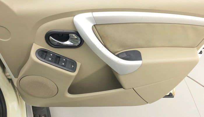 2013 Nissan Terrano XL D PLUS, Diesel, Manual, 73,522 km, Driver Side Door Panels Control