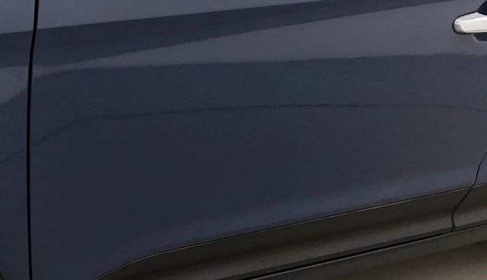 2016 Hyundai Creta SX PLUS 1.6 PETROL, Petrol, Manual, 75,458 km, Front passenger door - Slightly dented