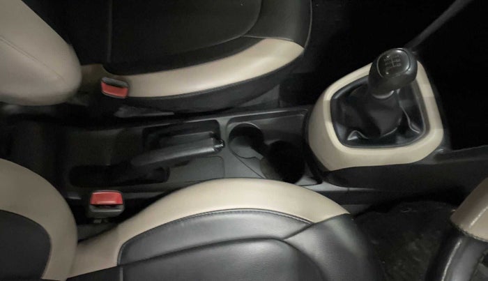 2017 Hyundai Grand i10 MAGNA 1.2 KAPPA VTVT, Petrol, Manual, 61,536 km, Gear Lever