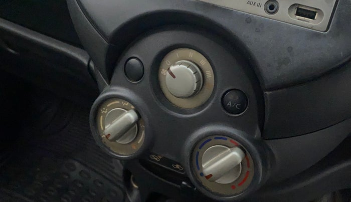 2013 Nissan Micra XV PETROL, Petrol, Manual, 68,524 km, Dashboard - Air Re-circulation knob is not working