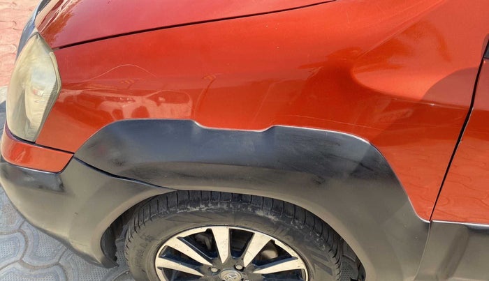 2015 Toyota Etios CROSS 1.4 VD, Diesel, Manual, 81,882 km, Left fender - Minor scratches
