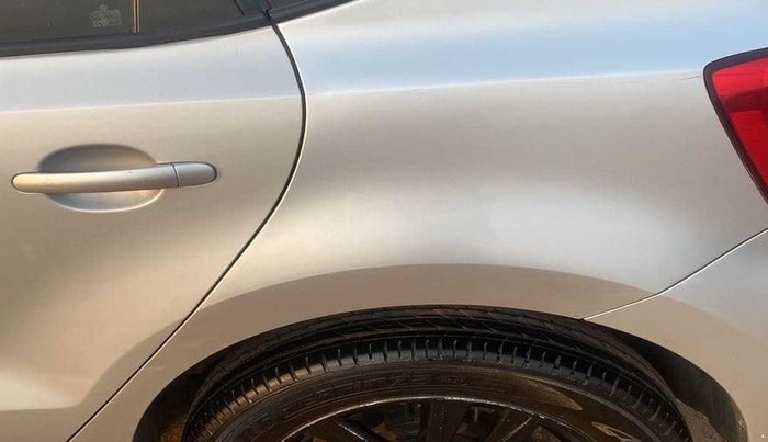 2014 Volkswagen Polo HIGHLINE DIESEL, Diesel, Manual, 98,519 km, Left quarter panel - Minor scratches