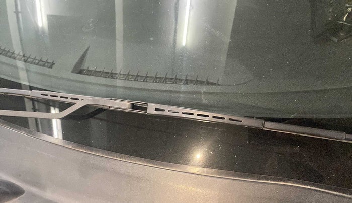 2018 Datsun Redi Go T (O), Petrol, Manual, 86,263 km, Front windshield - Wiper nozzle not functional