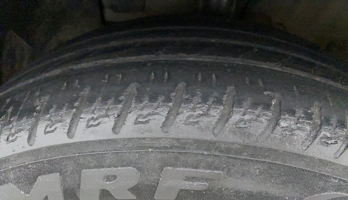 2019 Hyundai VENUE SX PLUS 1.0 TURBO DCT, Petrol, Automatic, 97,443 km, Left Front Tyre Tread