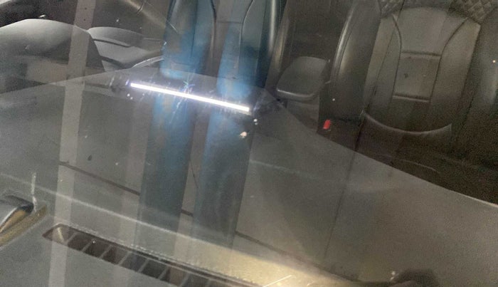 2019 Hyundai Creta SX AT 1.6 PETROL, Petrol, Automatic, 24,827 km, Front windshield - Minor spot on windshield