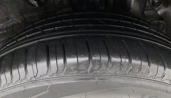 2017 Hyundai Elite i20 ASTA 1.4 CRDI (O), Diesel, Manual, 98,083 km, Left Rear Tyre Tread