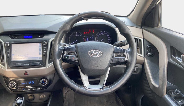 2017 Hyundai Creta SX PLUS AT 1.6 DIESEL, Diesel, Automatic, 94,912 km, Steering wheel - Steering cover is minor torn