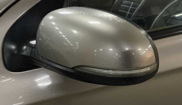 2012 Hyundai i20 MAGNA (O) 1.2, CNG, Manual, 84,019 km, Left rear-view mirror - Minor scratches