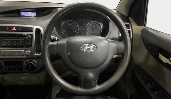 2012 Hyundai i20 MAGNA (O) 1.2, CNG, Manual, 84,019 km, Steering Wheel Close Up