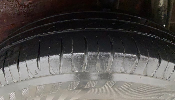 2015 Maruti Celerio ZXI, Petrol, Manual, 1,20,920 km, Left Rear Tyre Tread