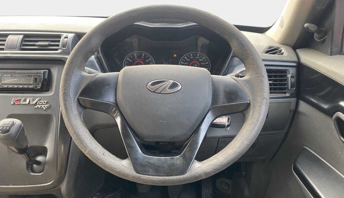 2018 Mahindra KUV 100 NXT K2 P 6 STR, Petrol, Manual, 61,668 km, Steering Wheel Close Up