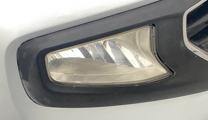 2019 Hyundai NEW SANTRO SPORTZ AMT, Petrol, Automatic, 67,560 km, Right fog light - Not working