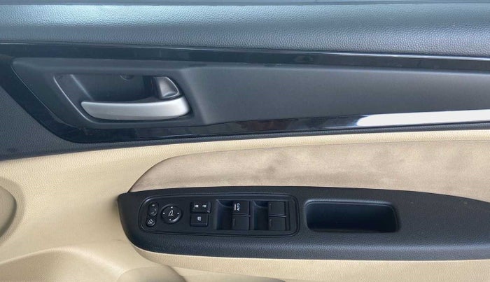 2018 Honda Amaze 1.2L I-VTEC V, Petrol, Manual, 55,710 km, Driver Side Door Panels Control