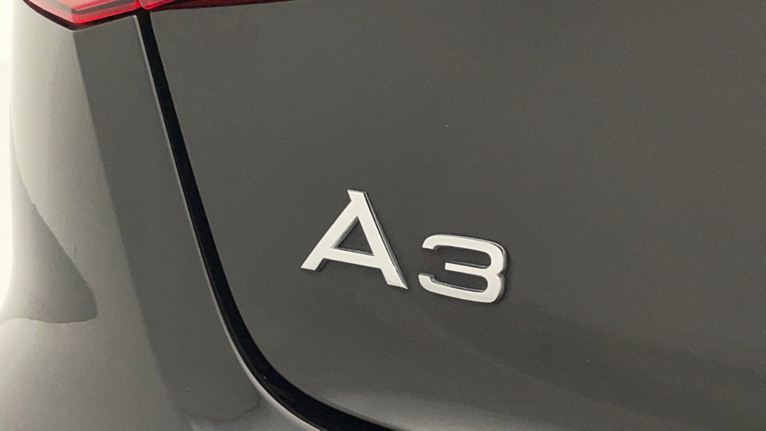 Badge (Boot Left Side)